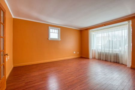 For Lease - 23 Mill Street, Brampton, Ontario - Photo 2