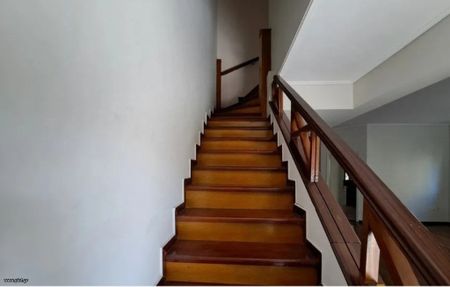 Μεζονέτα 255 τ.μ. προς ενοικίαση - Photo 4