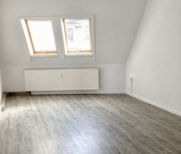 Interessante 3-Zimmer-Dachgeschoß-Wohnung ist noch frei (WBS) - Photo 1