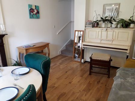 1 Bed Terraced House, Ware Point Drive, SE28 - Photo 3