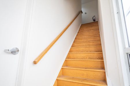 For Lease - 693 Euclid Avenue Unit# 2, Toronto, Ontario - Photo 5