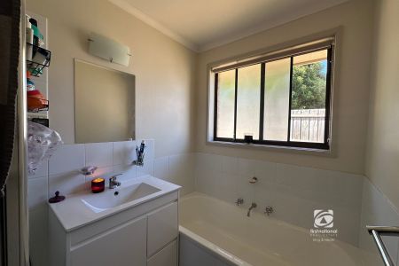 NEAT & TIDY UNIT - Photo 4