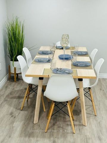 For Lease - 164 Eagle Street, Newmarket, Ontario - Photo 2