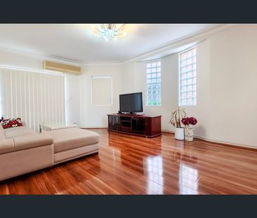 4/76 Ninth Avenue, Campsie, NSW 2194 - Photo 3