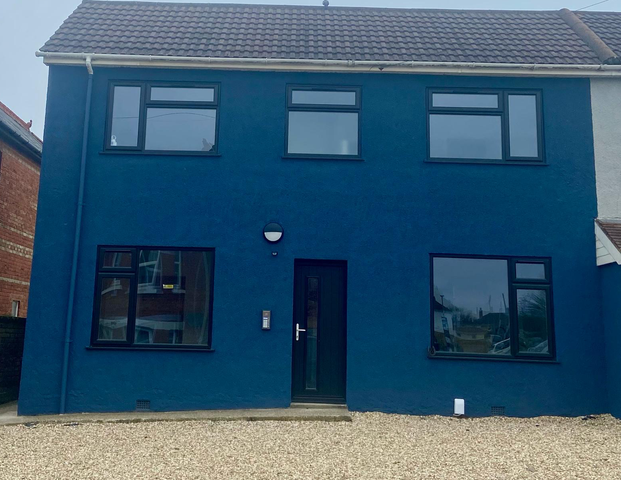 Albert Road Studio No.2 - Photo 1