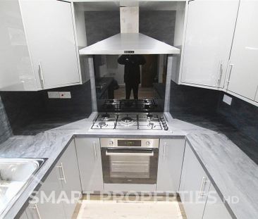 3 bedroom end of terrace house to rent - Photo 6