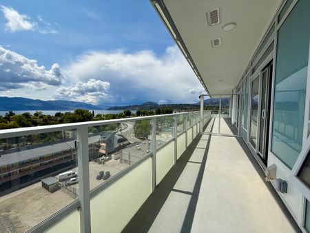 Brand New 1 Bdrm facing South w/ Lakeview at Water St by the Park - Photo 2