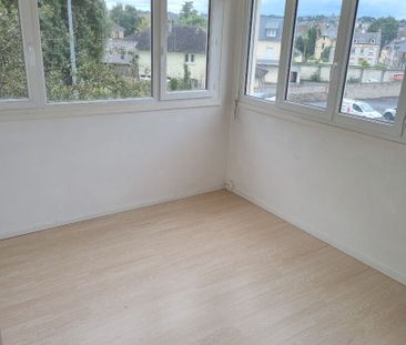 A LOUER Appartement 50000 Saint-Lô 4 chambres 99.43 m² - Photo 3