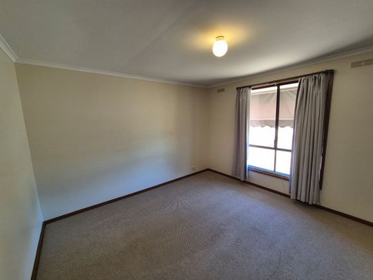 Unit 9/63 Melrose Drive - Photo 1