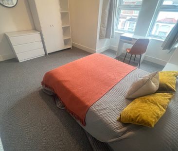 Cassio Road 17CASS - Room 6 - Photo 1