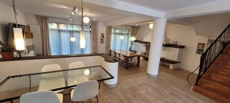 Unfurnished Six Bedroom House - Sub Arina Park - Fotografie 2