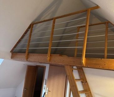 Gemütliche Dachgeschosswohnung für ruhigen Bewohner*in in Bremen - Photo 2