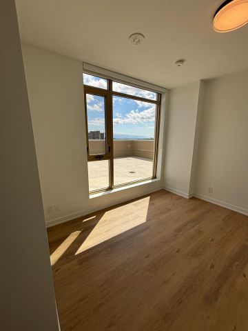 For Lease - 9 Croham Road Unit# 616, Toronto, Ontario - Photo 3