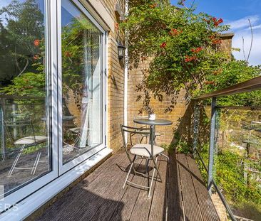 3 bedroom townhouse to rent - Photo 4