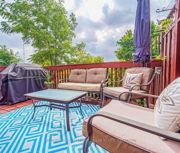 For Lease - 75 William Curtis Circle, Newmarket, Ontario - Photo 1