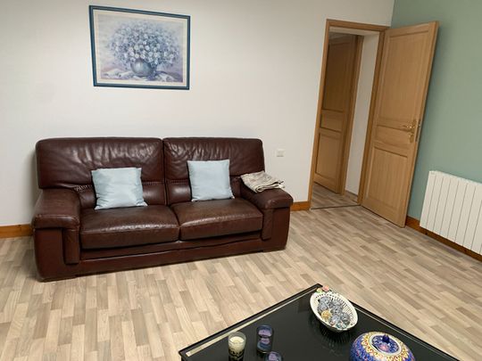 Location appartement 2 pièces, 74.09m², Saint-Germain-de-Lusignan - Photo 1