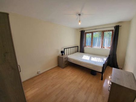 Culmington Close, Hulme, Manchester, M15 - Photo 5