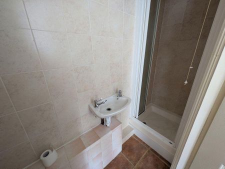 1 bedroom maisonette to rent - Photo 5