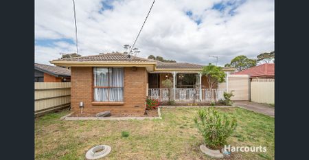 Spacious Family Home! - Photo 3