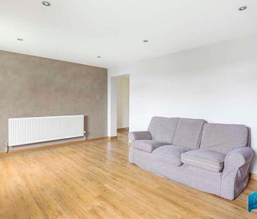 Edgeworth Road, New Barnet, Hertfordshire, EN4 - Photo 1