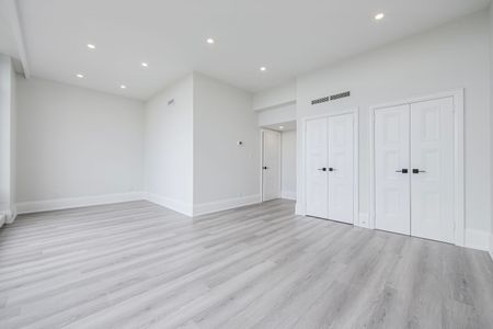 For Lease - 400 Walmer Road Unit# PH4, Toronto, Ontario - Photo 5