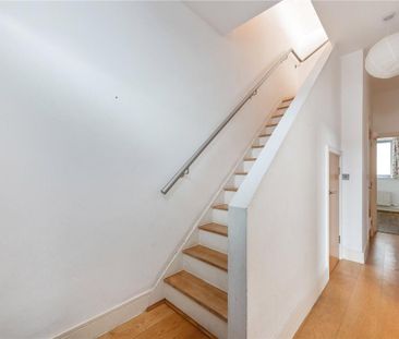 3 bedroom terraced house to rent - Photo 2