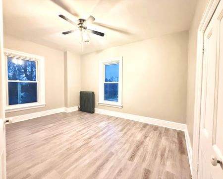 For Lease - 212 Bradford Street Unit# MAIN, Barrie, Ontario - Photo 3