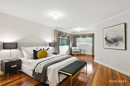 10 Oravel Street, Balwyn North VIC 3104 - House For Rent | Domain - Photo 4