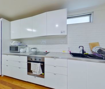 Chippendale - Photo 6