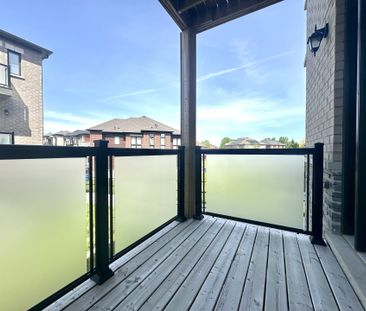 For Lease - 932 Isaac Phillips Way, Newmarket, Ontario - Photo 1