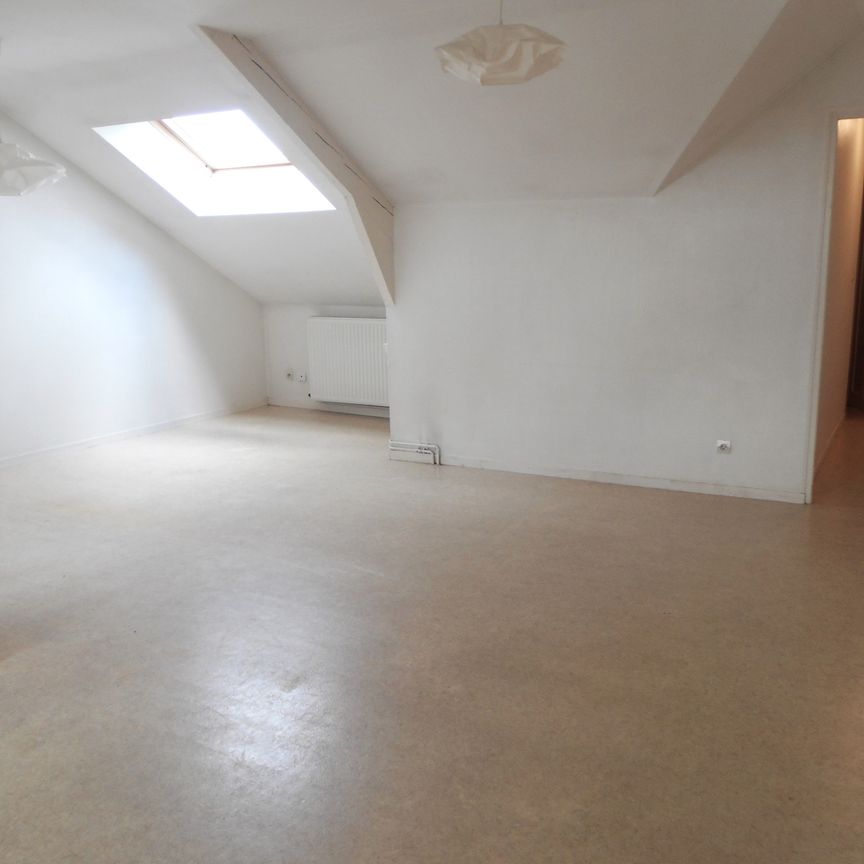 Location Appartement 3 pièces 59m² REIMS 51100 - Photo 1