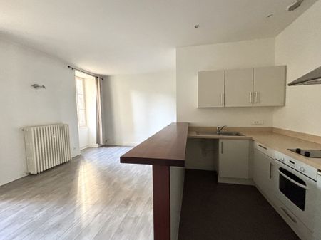 Location Appartement 1 pièce 31m² NANTES 44000 - Photo 3