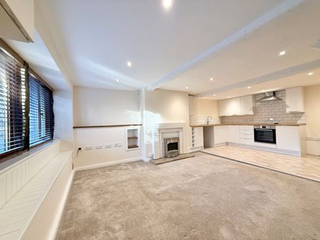 2 bedroom terraced house to rent - Photo 2