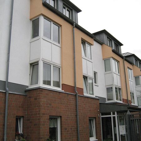 2-Zimmer-Wohnung in Düsseldorf-Rath (unrenovierte Übergabe) - Photo 3