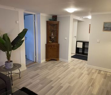 Maratonvägen, Enskede - Photo 1