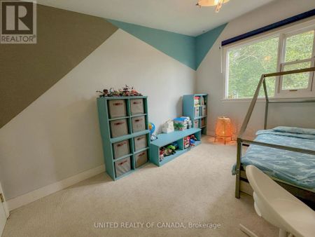 178 THREE VALLEYS DRIVE - Photo 5