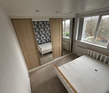 Lincroft Crescent, Chapelfields, Coventry - Photo 3