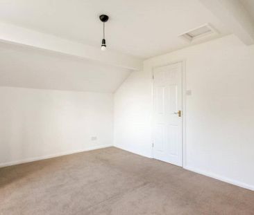 2 bedroom detached house to rent - Photo 5