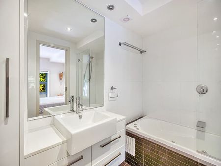 1/18 Moore Street, Rozelle, NSW 2039 - Photo 5