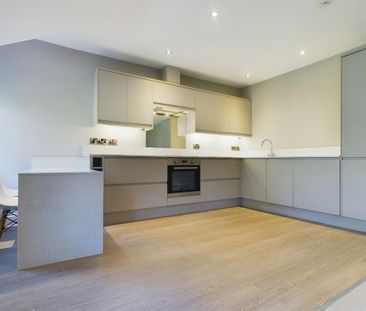 2 bedroom flat to rent - Photo 6