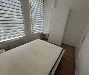 Location Appartement 2 pièces 41m² LILLE 59000 - Photo 4