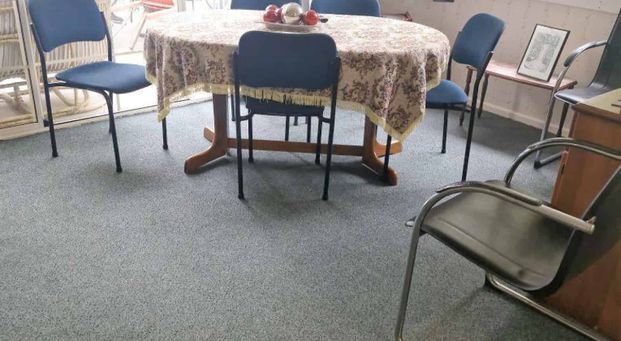 8 Compton Street - Boarding House - Photo 1