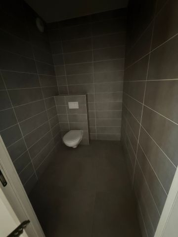 Location Appartement 3 pièces 70m² AIX LES BAINS 73100 - Photo 4