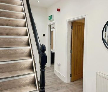 6 bedroom house to rent - Photo 3