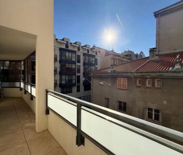 ALPES MARITIMES - NICE (06) - LOCATION MEUBLÉE F1 AVEC BALCON - Photo 1