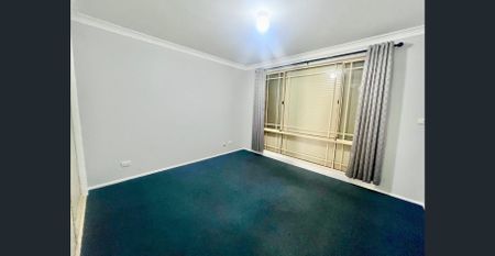 LOVELY HOME WITH NEW PAINT, FLOORING & AIR CON! - Photo 4