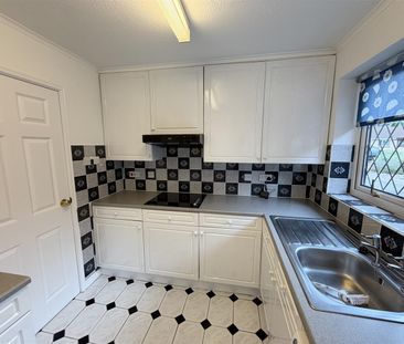 Laurelbanks, Heswall - Photo 6