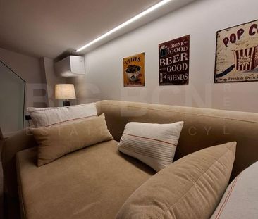 4 room luxury House for rent in Esplugues de Llobregat, Catalonia - Photo 3