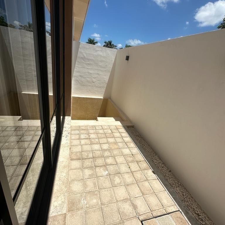 Hermoso Town House en renta en Temozón - Photo 1