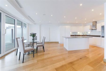 3 bedroom apartment to rent - Photo 2